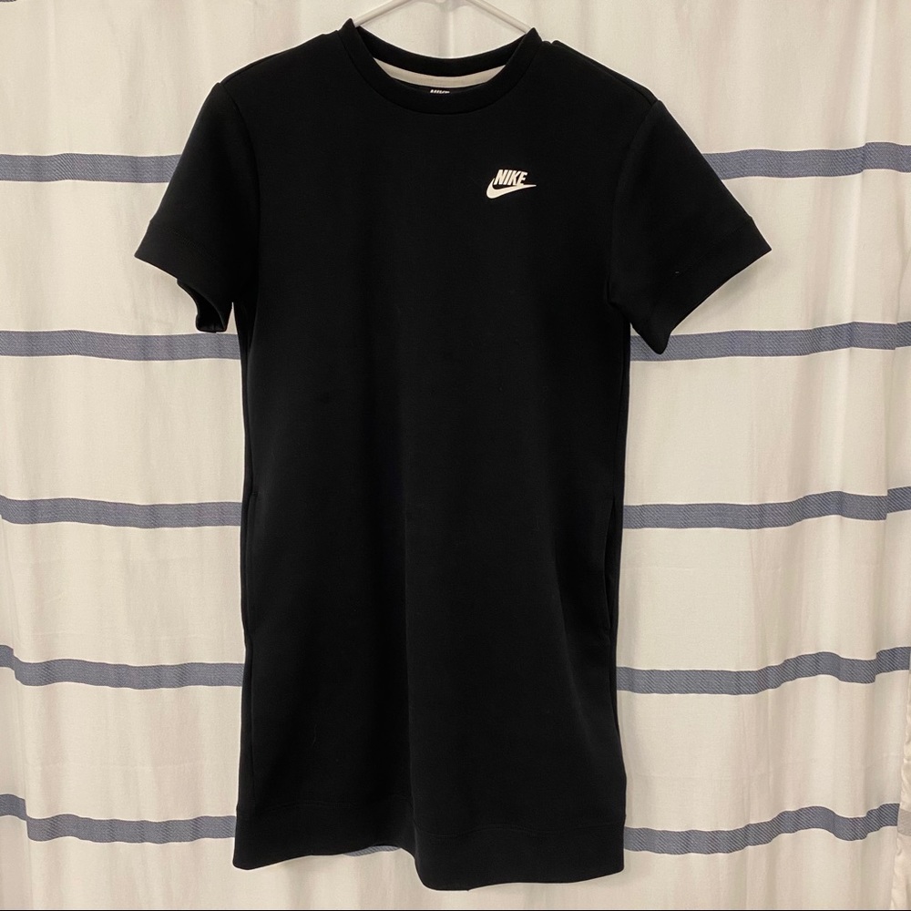 Nike Short Dress